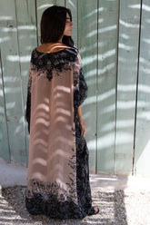 BLACK PAISLEY ROUND NECK LONG KAFTAN - Czarina