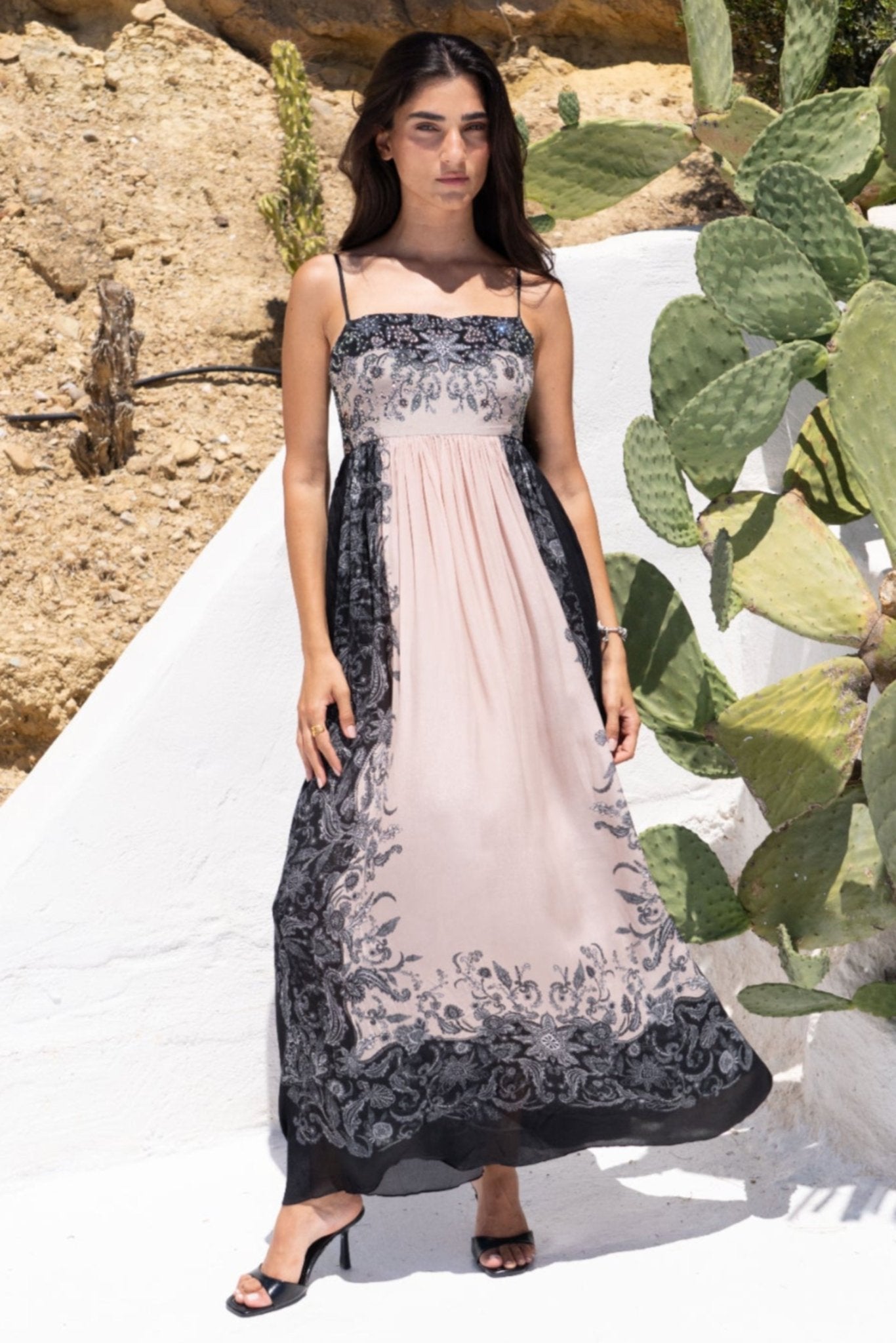 BLACK PAISLEY S - S MIDI DRESS - Czarina