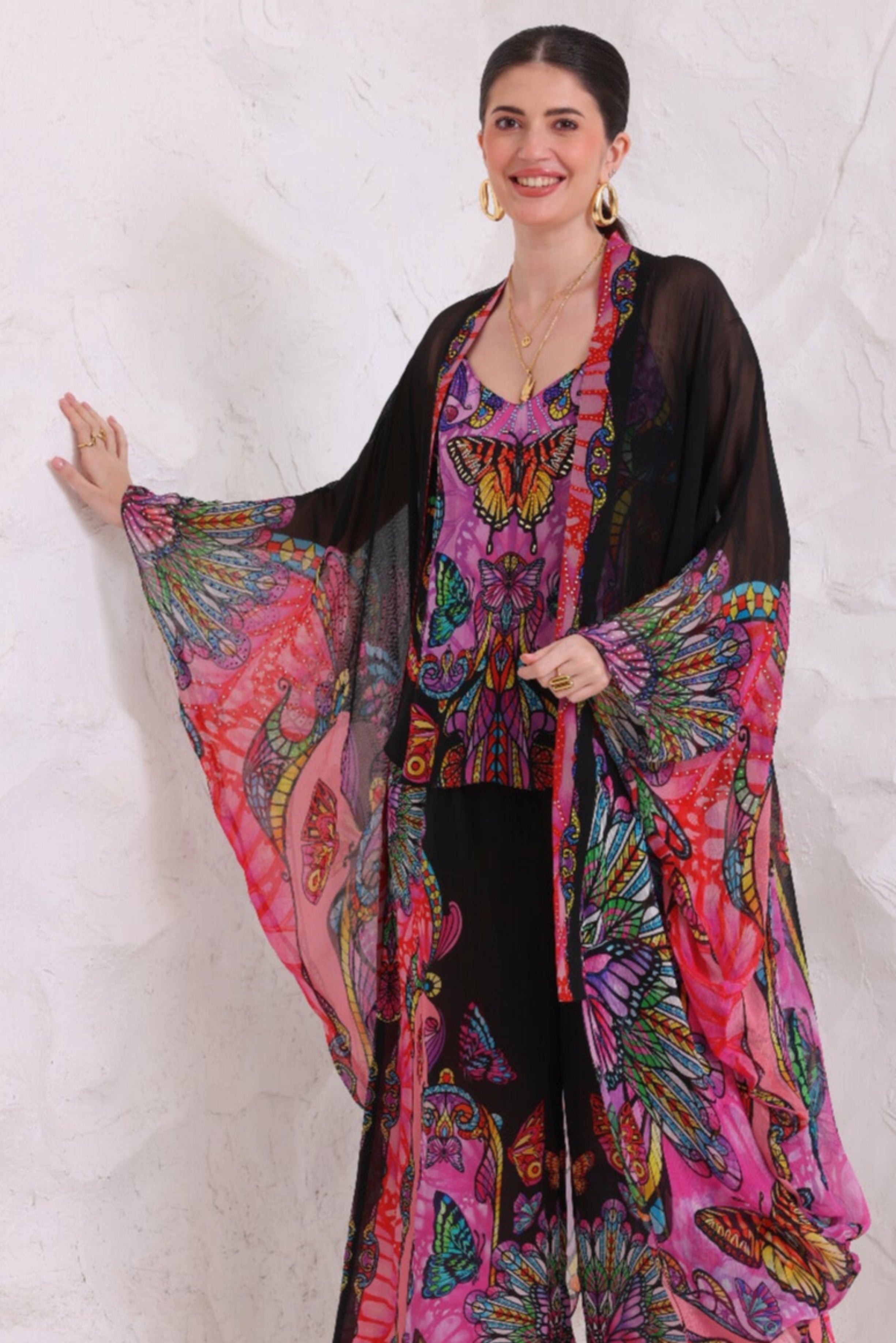MIDNIGHT WINGS MEDIUM CAPE