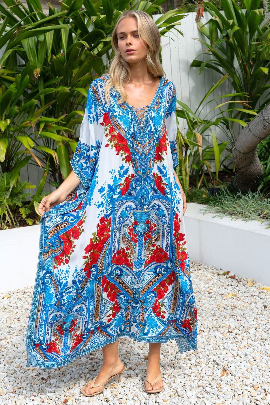 LOST IN AZURE MEDIUM KAFTAN - Czarina