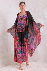 MIDNIGHT WINGS MEDIUM CAPE - Czarina