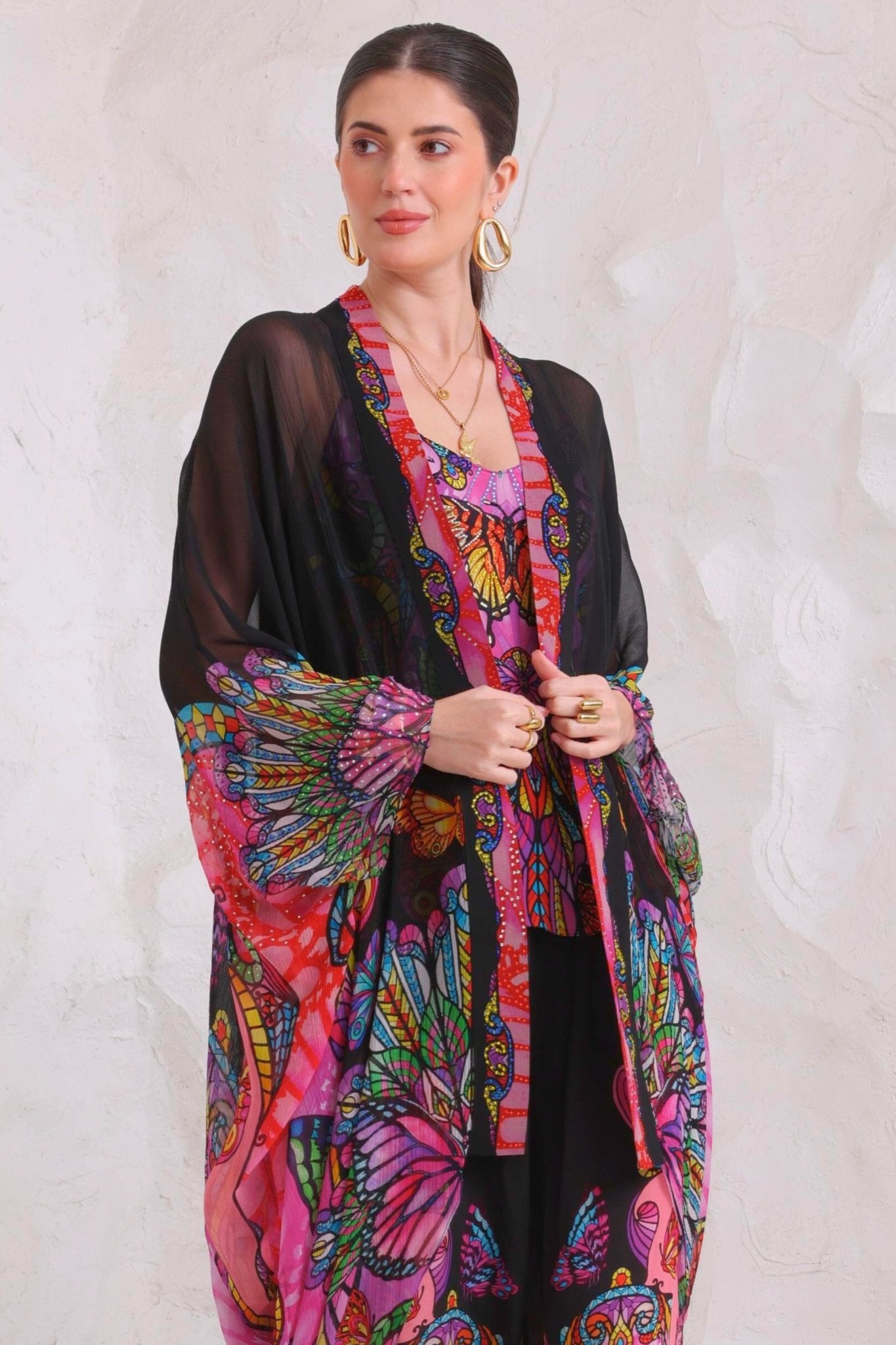 MIDNIGHT WINGS MEDIUM CAPE - Czarina