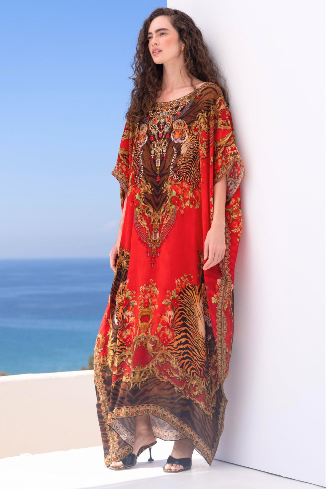 TALE OF THE TIGRESS ROUND NECK LONG KAFTAN - Czarina