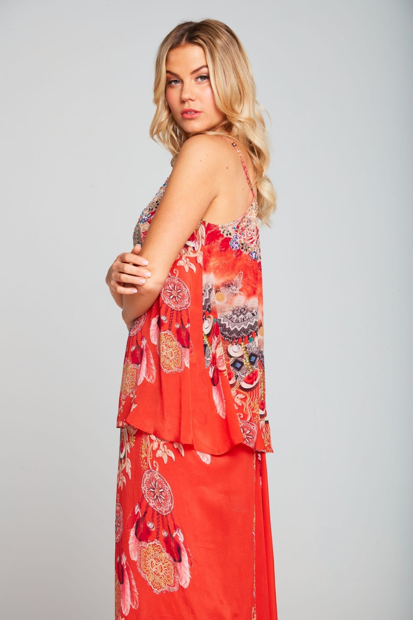 GODDESS V-NECK CAMI TOP - Czarina