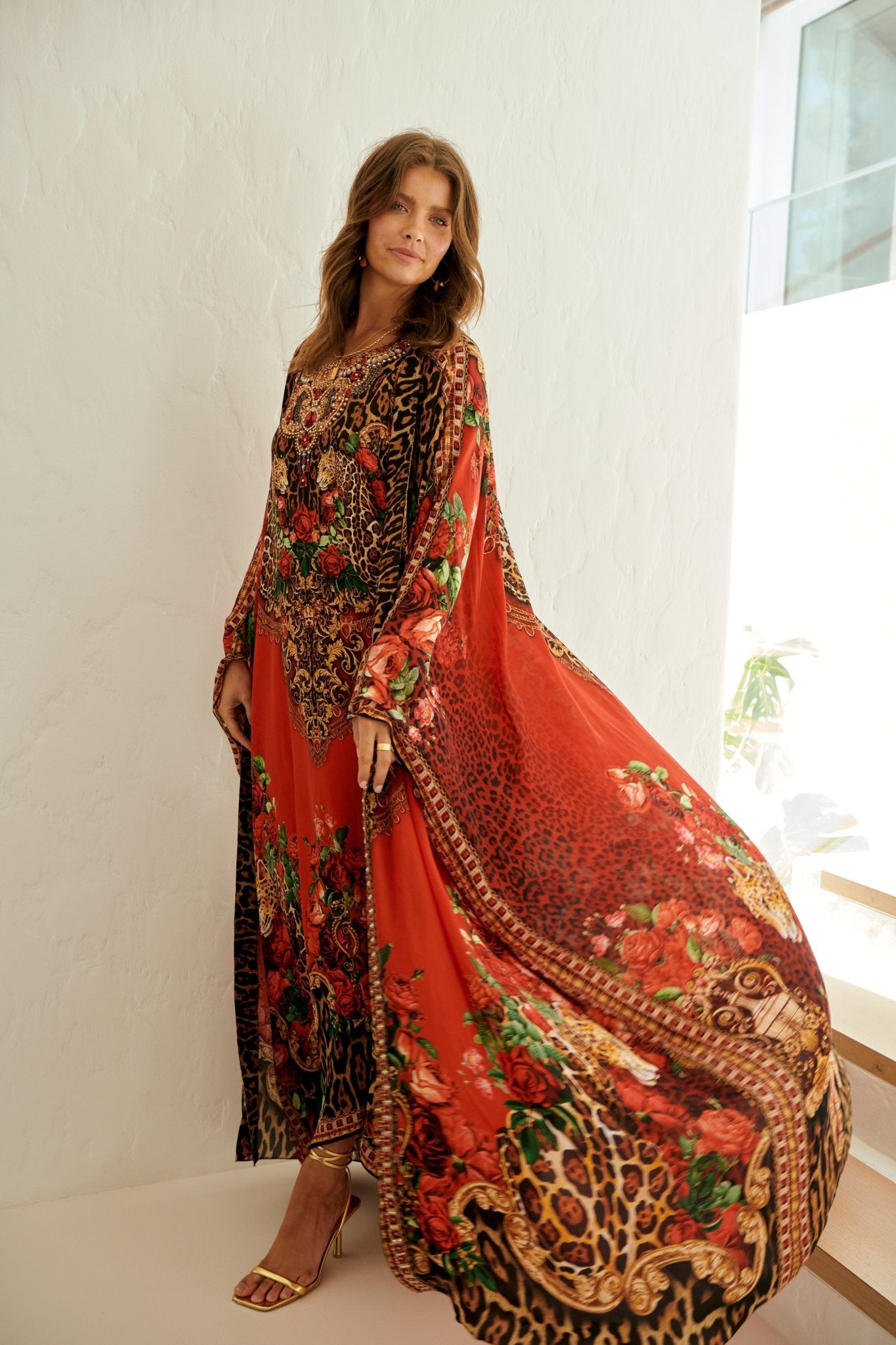 LEOPARDESS LONG CAPE - Czarina