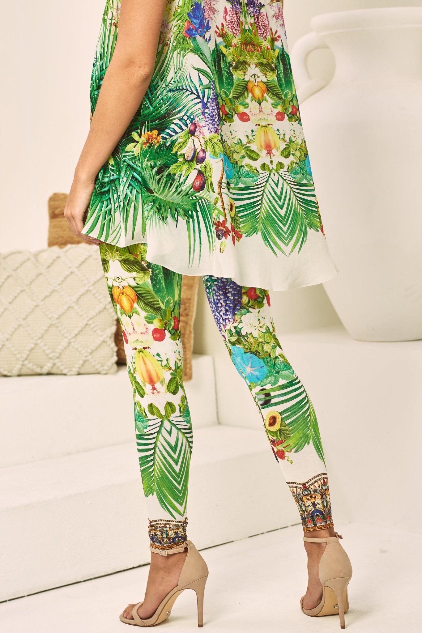 LOVE IN PARADISE LEGGINGS - Czarina