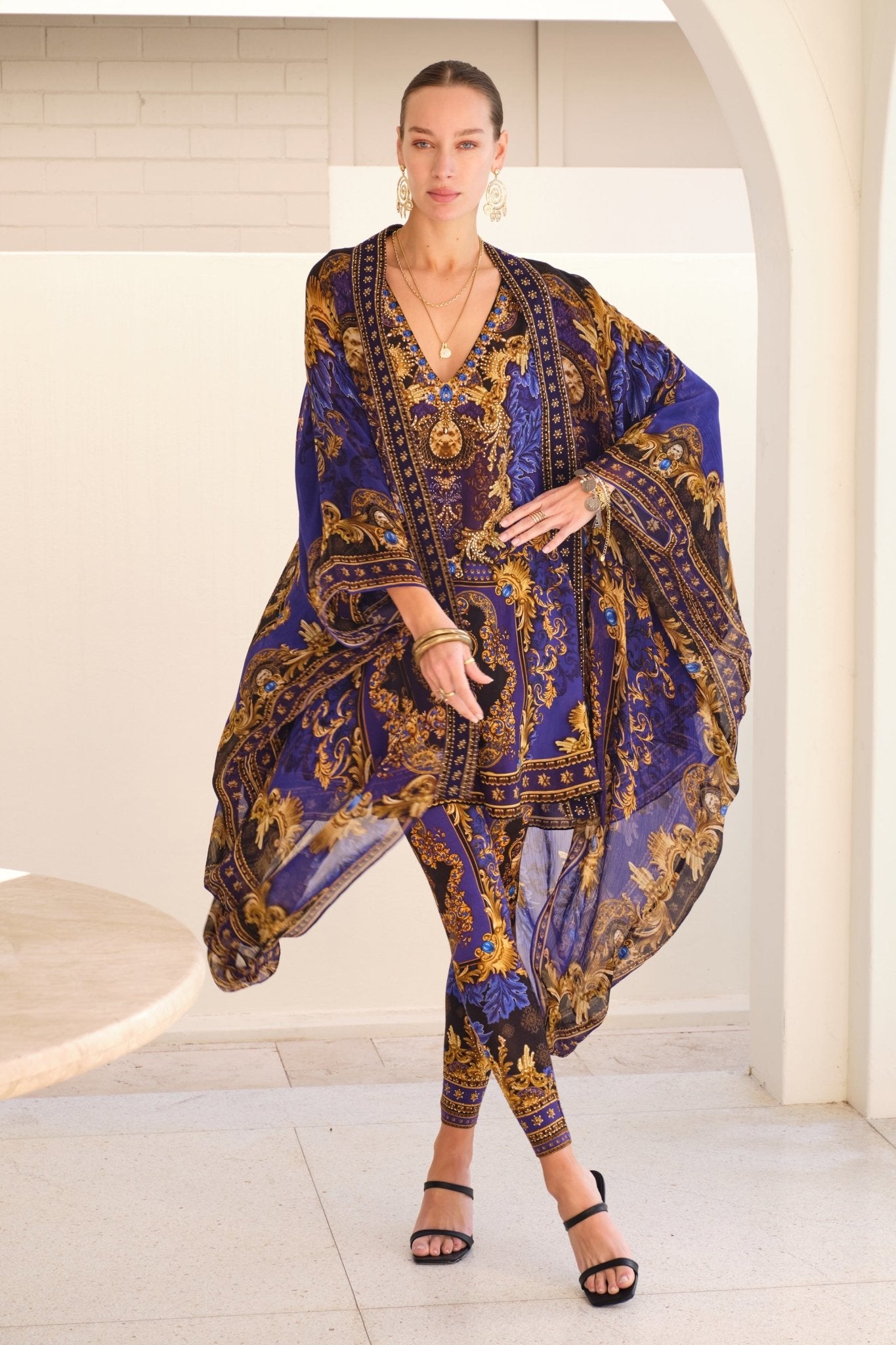 MIDNIGHT BLUE MEDIUM CAPE - Czarina