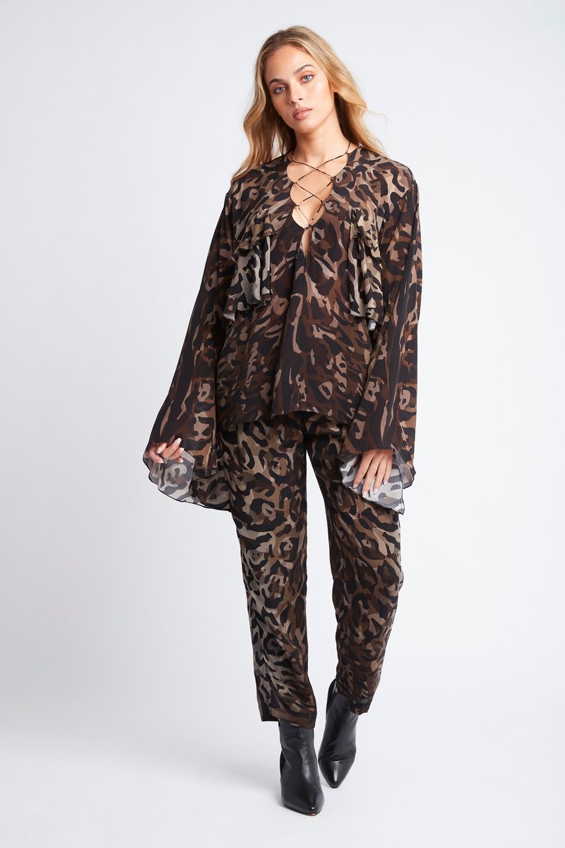 QUEEN OF THE TRIBE CRISS CROSS TOP - Czarina