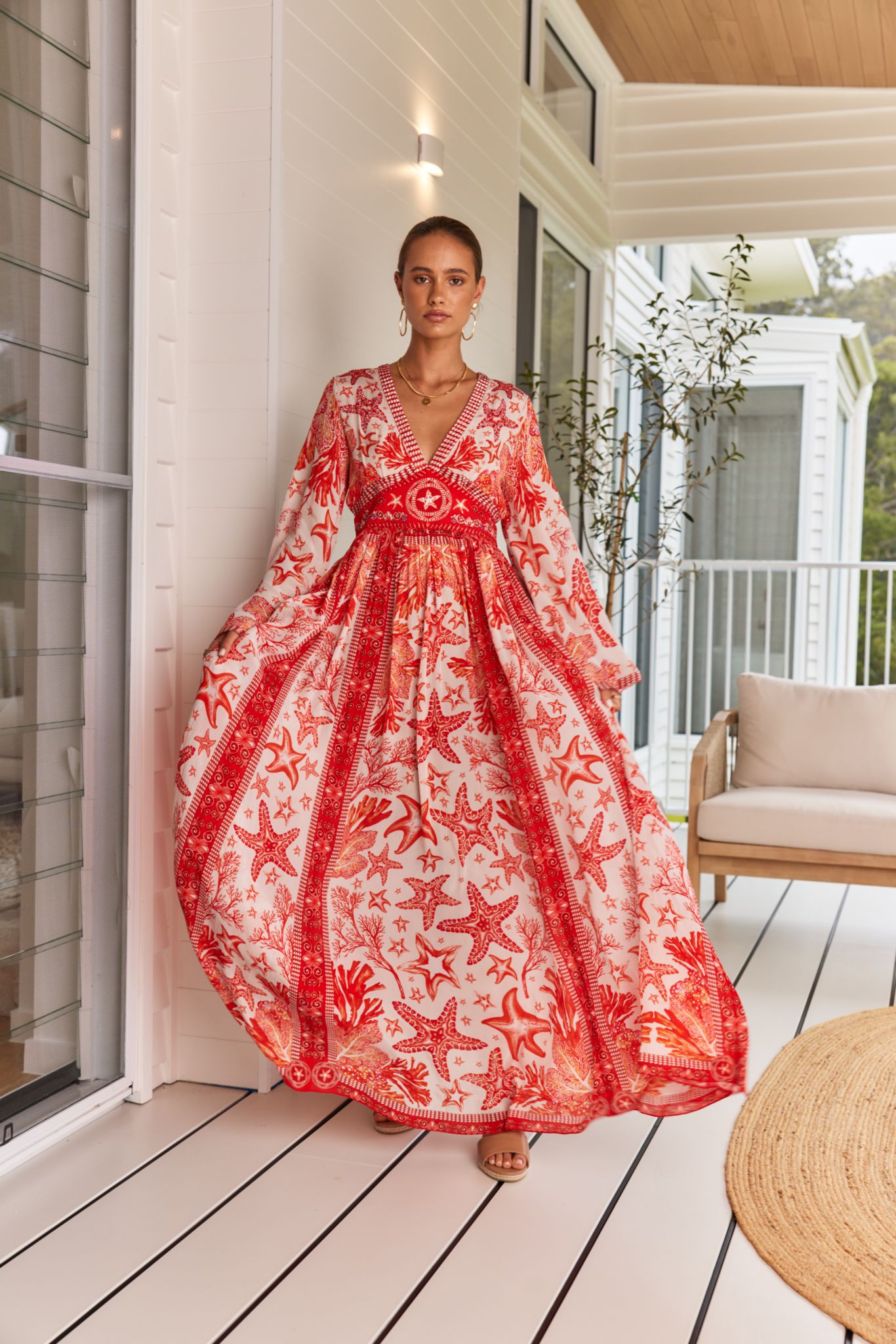 RED CHRISTMAS DRESS W FITTED WAIST - Czarina