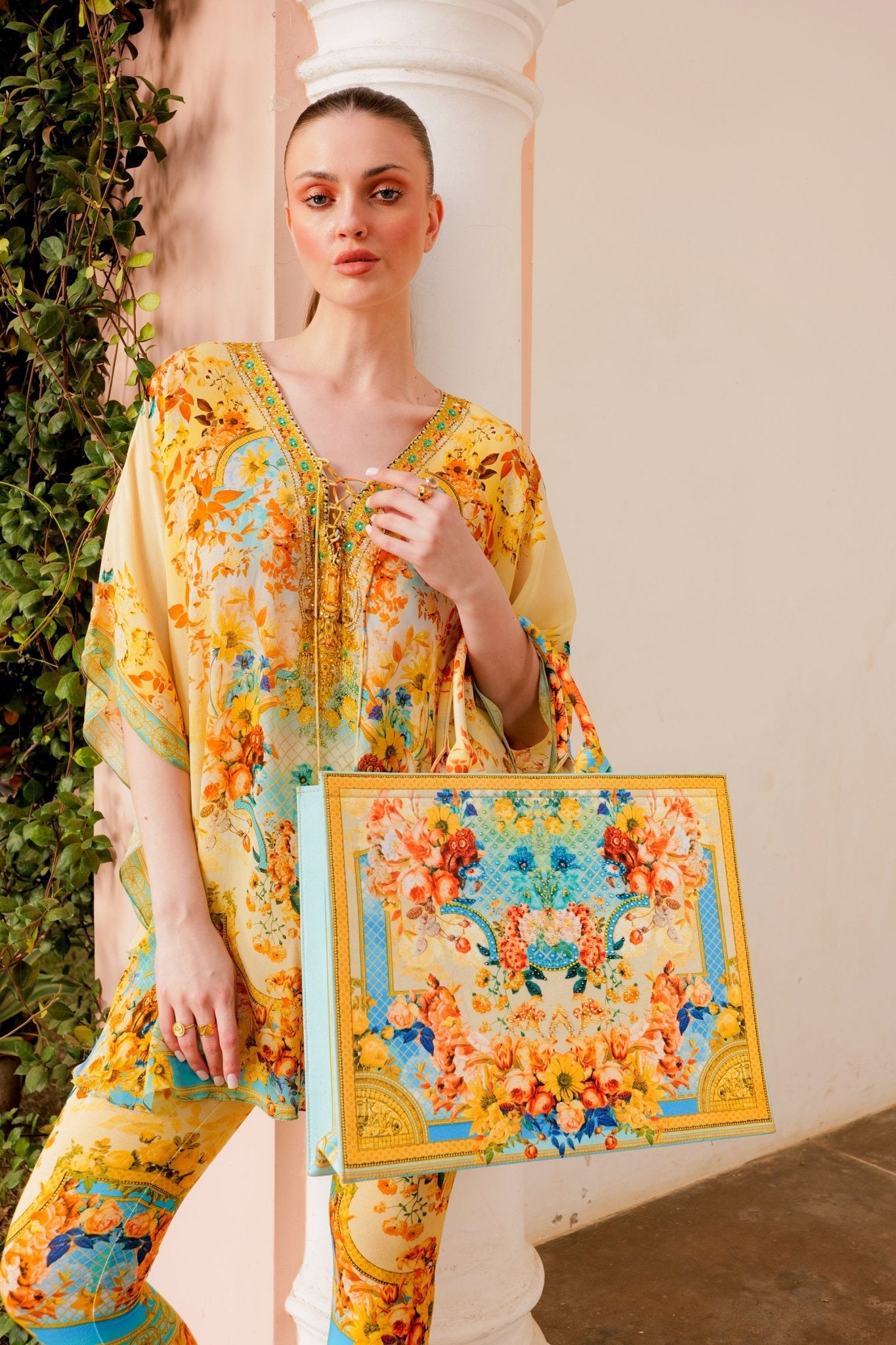 SUMMER GARDEN TOTE BAG - Czarina