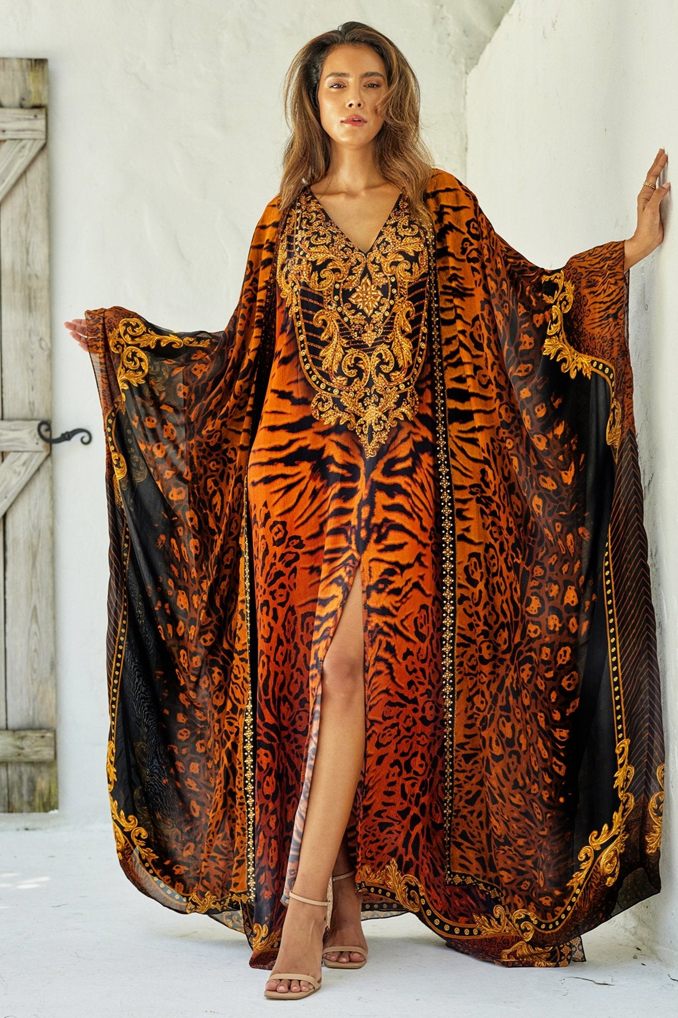 TIGRESS LONG CAPE - Czarina