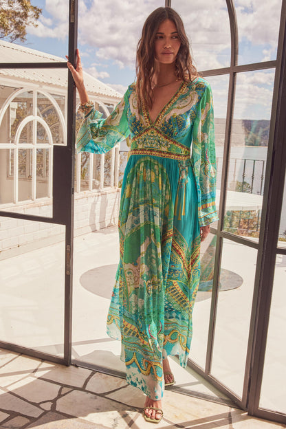 Isle Of Dreams Maxi Dress w Flare Sleeves