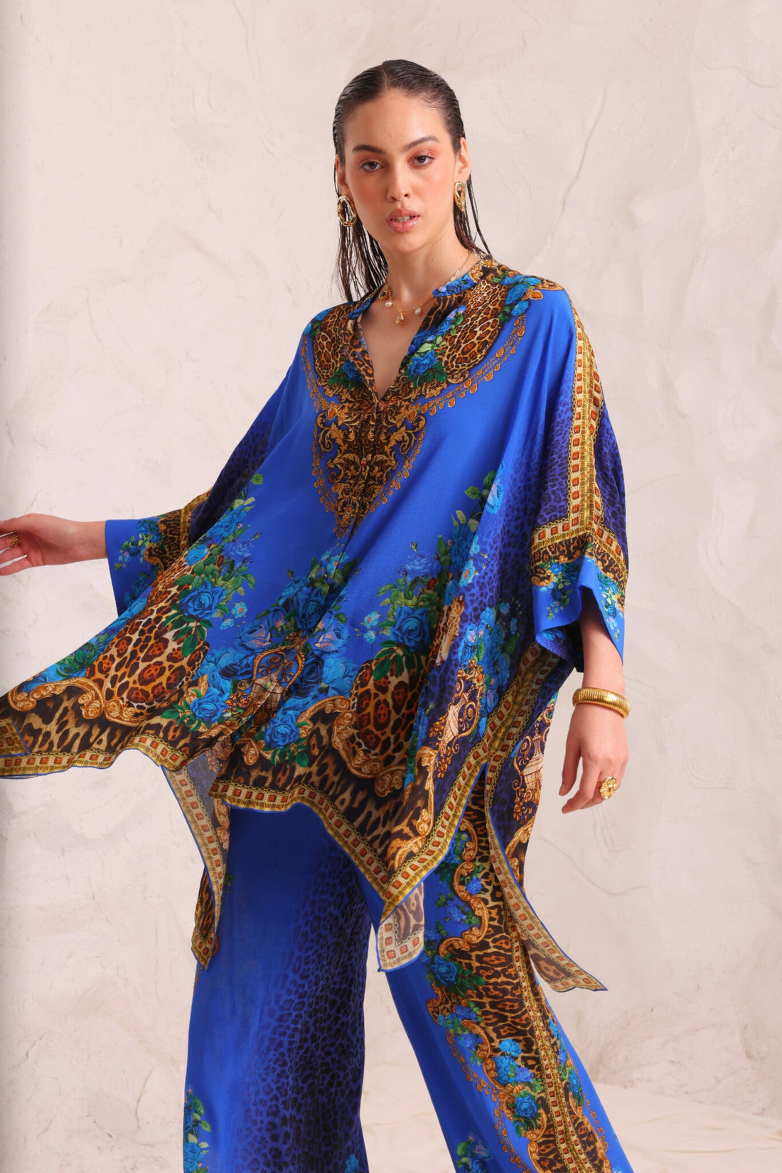 BLUE LEOPARDESS KAFTAN TOP W SLEEVES