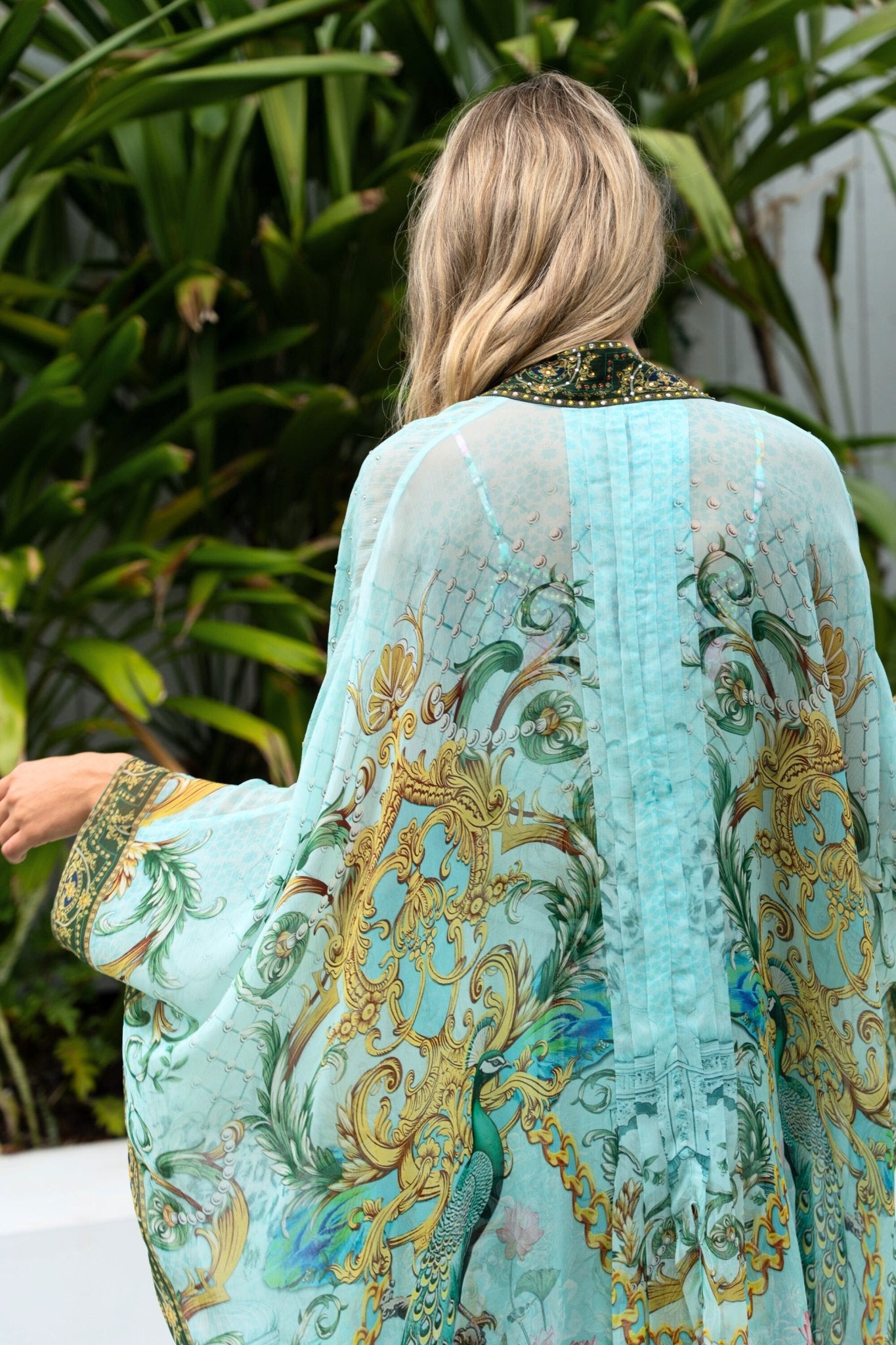 AQUA CHEETAH MEDIUM CAPE - Czarina