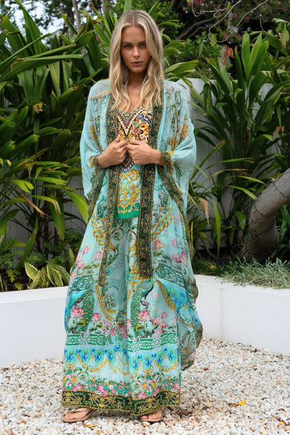 AQUA CHEETAH MEDIUM CAPE - Czarina