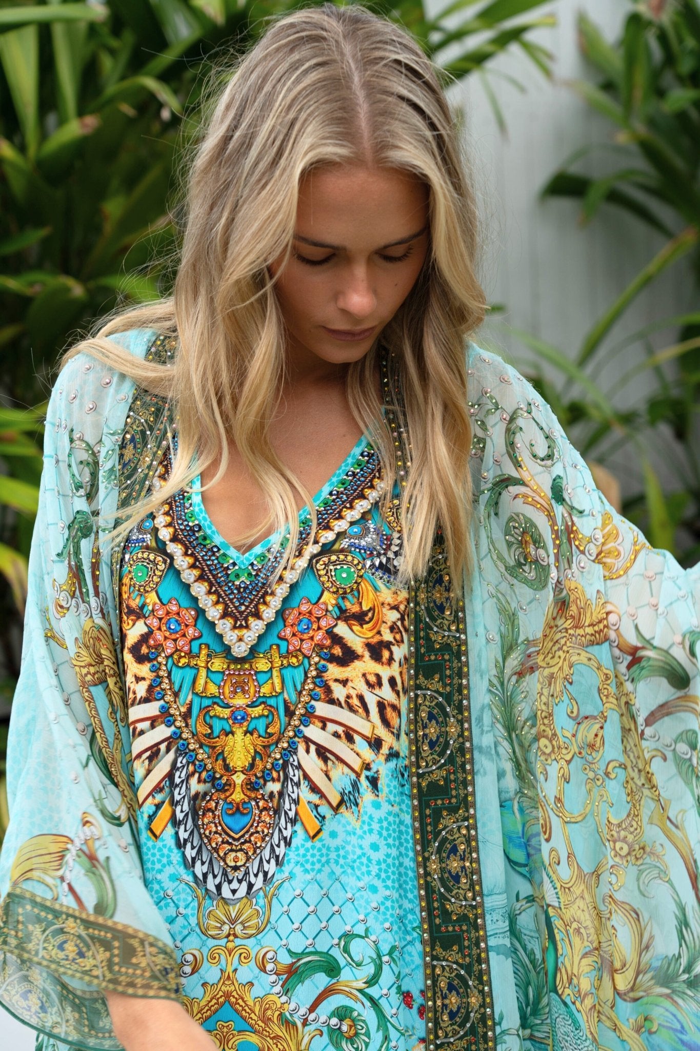 AQUA CHEETAH MEDIUM CAPE - Czarina