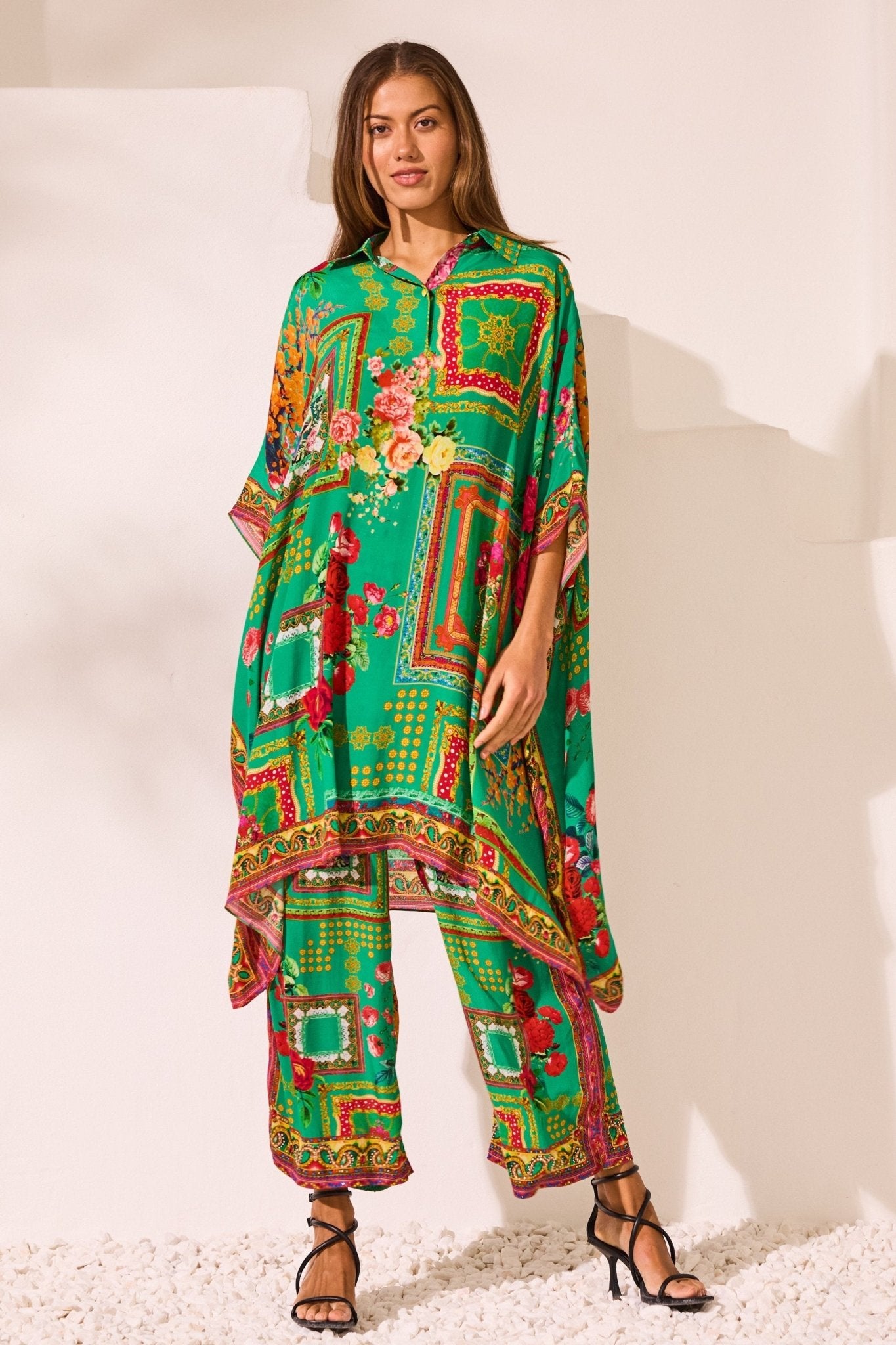 Blooming Tales Midi Collare Kaftan - Czarina