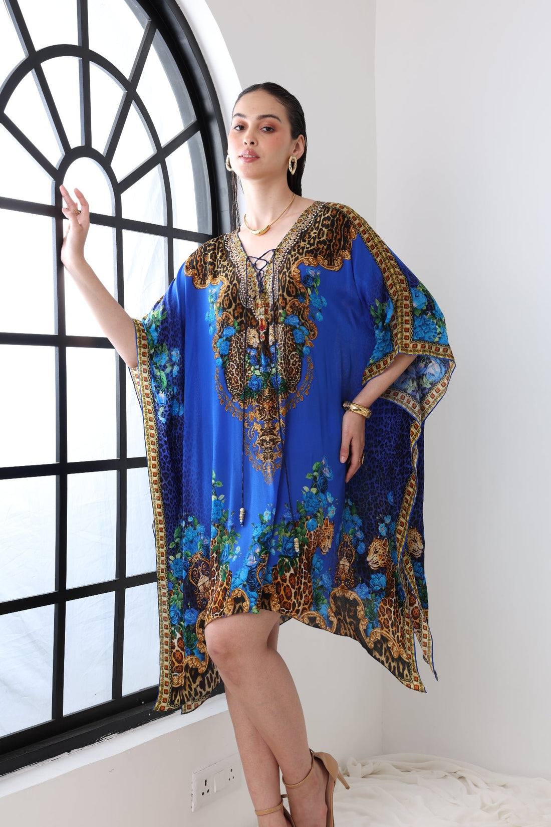 BLUE LEOPARDESS SHORT KAFTAN - Czarina