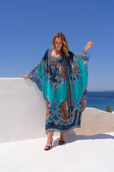 BLUE TIGRESS MEDIUM CAPE - Czarina