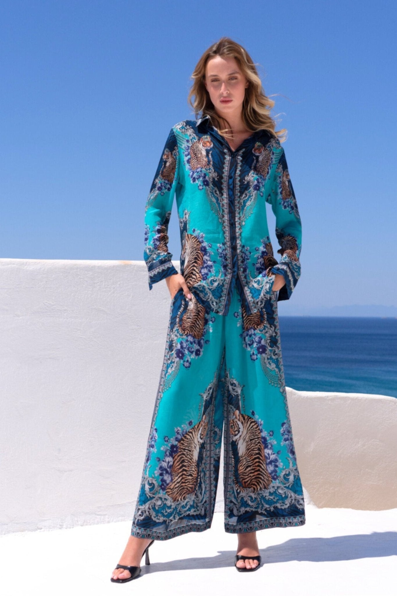 BLUE TIGRESS WOMEN SHIRT - Czarina