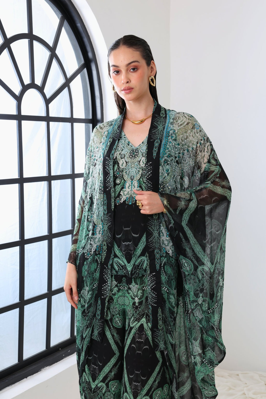 EMERALD OASIS MEDIUM CAPE - Czarina