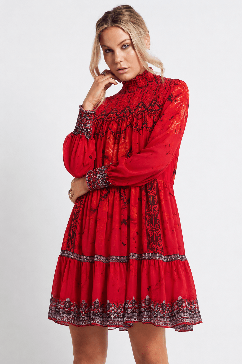 FEARLESS HER SMOCKING SHORT DRESS - Czarina