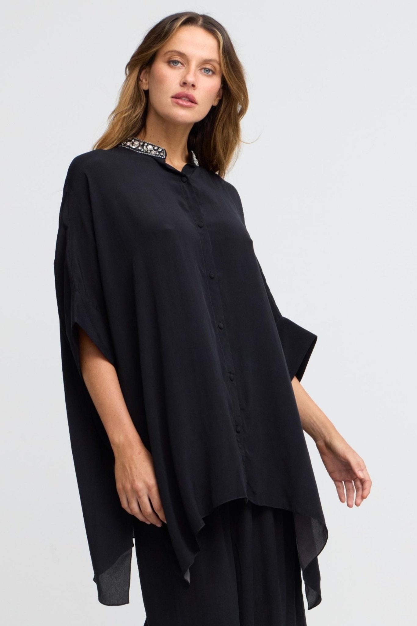 Gracie Kaftan Top w Sleeves - Czarina