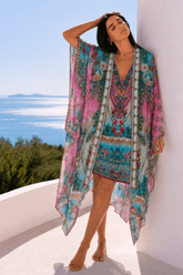 PARADISO MEDIUM CAPE - Czarina