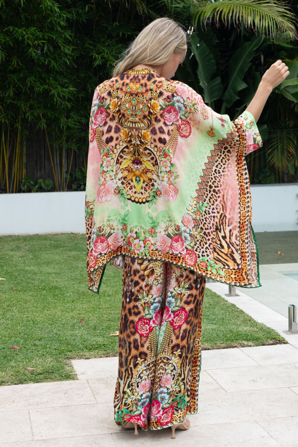 PINK CHEETAH KAFTAN TOP W SLEEVES - Czarina