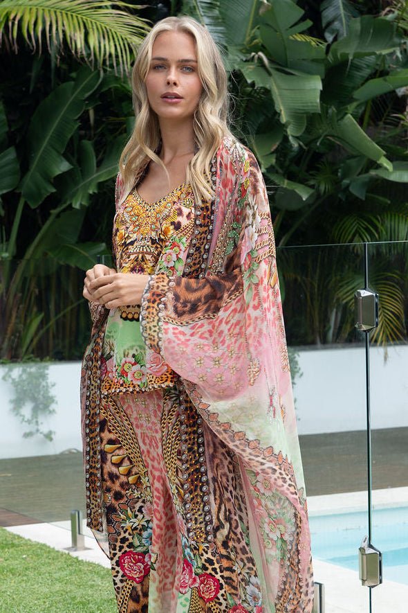 PINK CHEETAH MEDIUM CAPE - Czarina