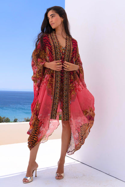 PINK TIGRESS MEDIUM CAPE - Czarina