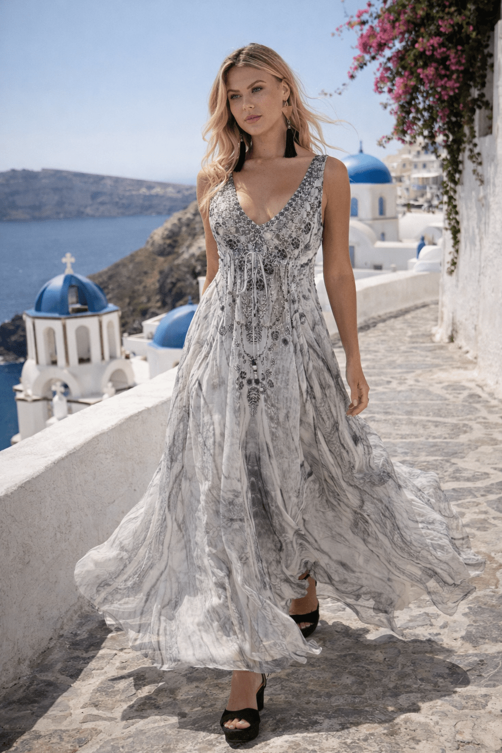 POISONOUS LOVE MAXI DRESS - Czarina