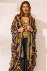 Queen Of Savannah Medium Cape - Czarina