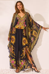 Queen Of Savannah Medium Cape - Czarina