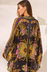 Queen Of Savannah Medium Cape - Czarina