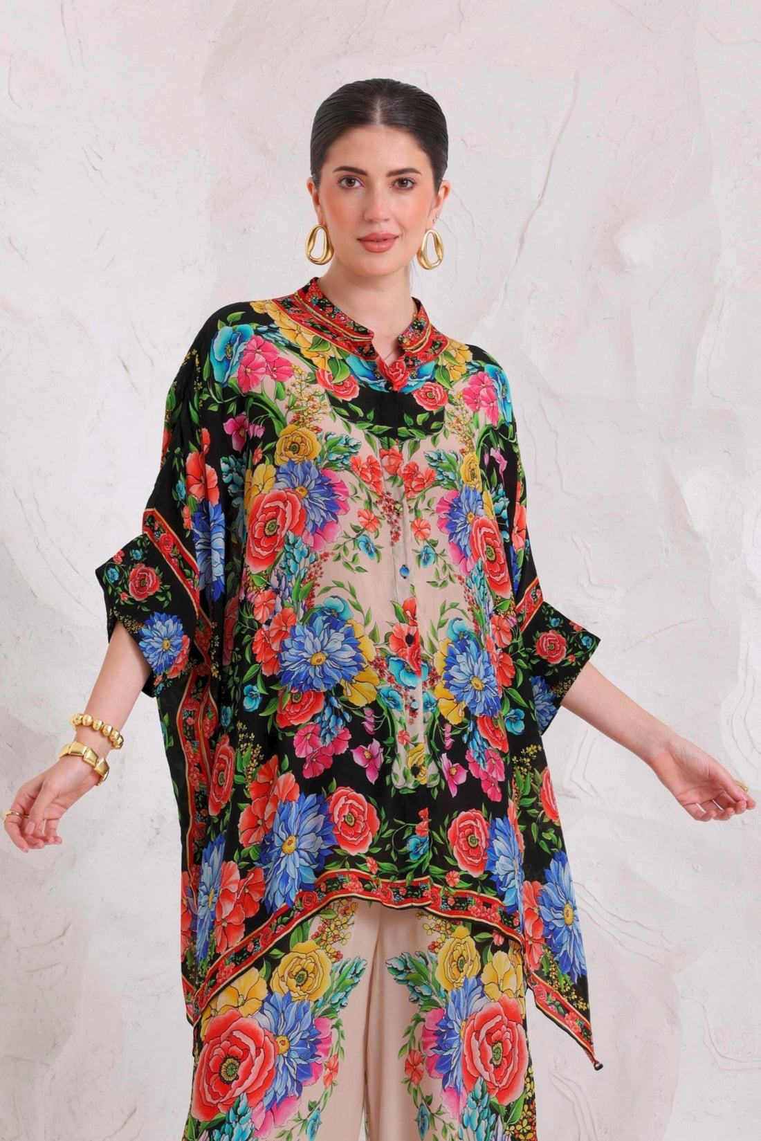 Spanish Flowers Kaftan Top w Sleeves - Czarina