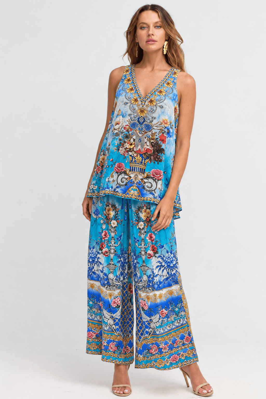 SUMMER SOMEWHERE TANK TOP - Czarina