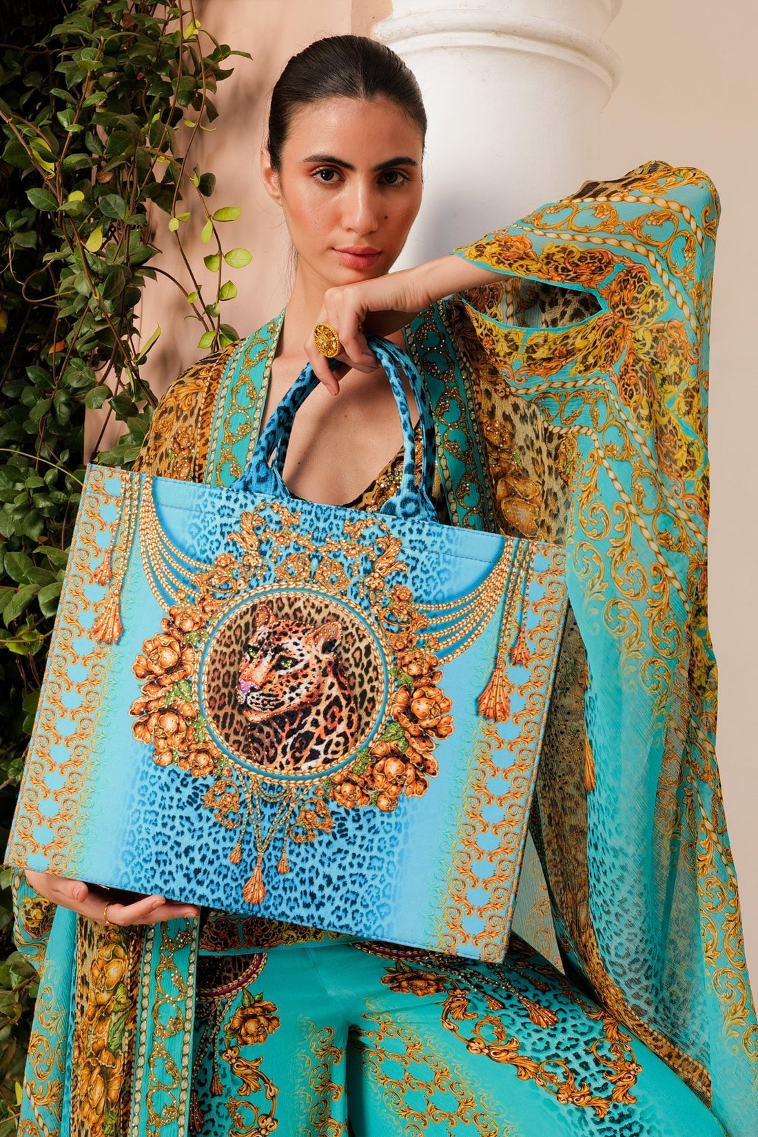 AQUA LEOPARDESS TOTE BAG - Czarina