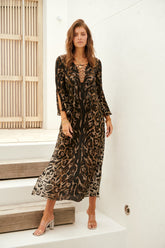 QUEEN OF THE TRIBE MAXI W SLEEVES - Czarina