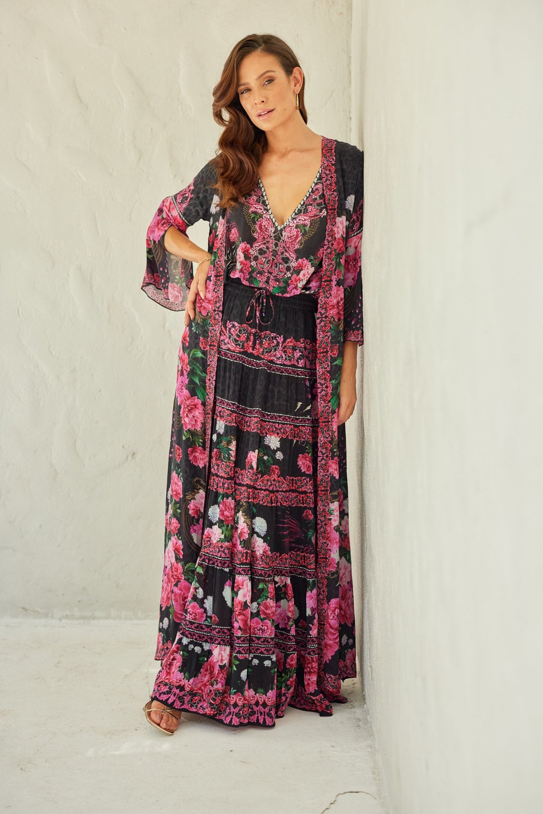 Romantic Florals Long Jacket w Sleeves - Czarina