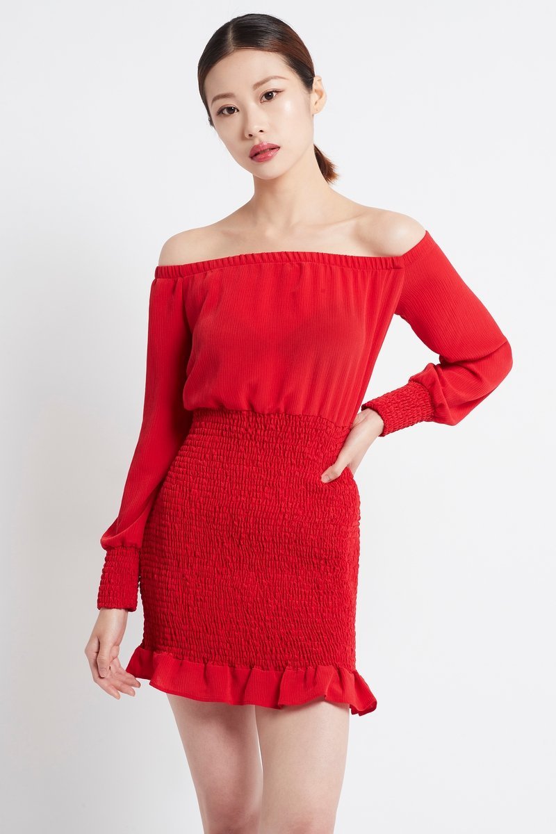 SIMPLY RED OFF SHOULDER SHORT DRESS - Czarina